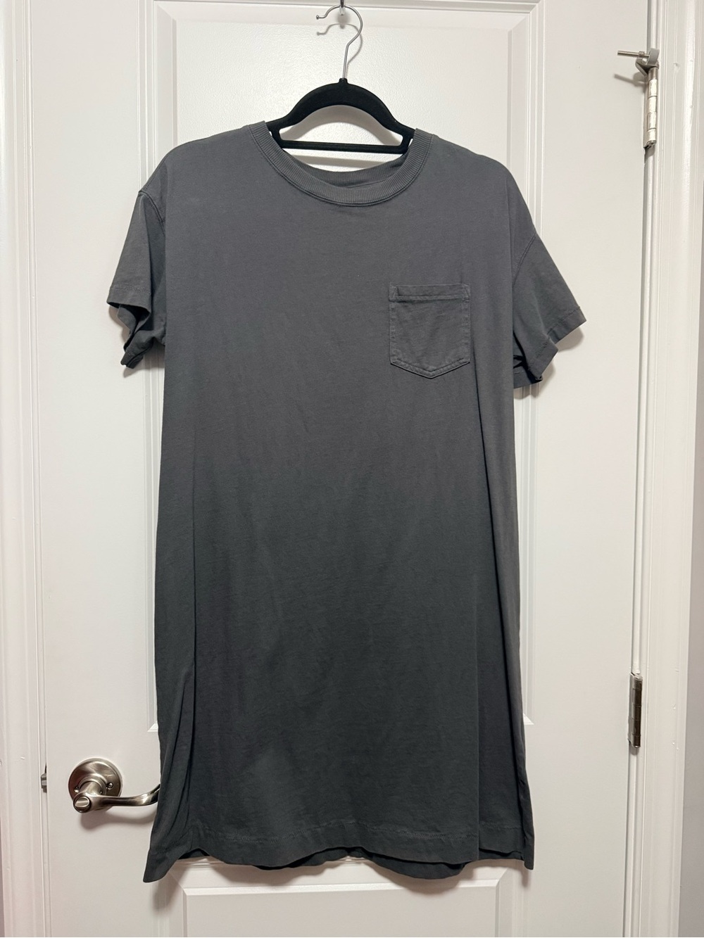 Old Navy Women's Short Sleeve Pocket Tee Dress - Charcoal Gray